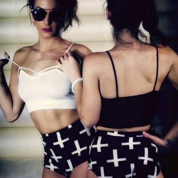 BLACK AND WHITE CROSS HIGH WAISTED STRETCHY HOT - Picture 4 of 8